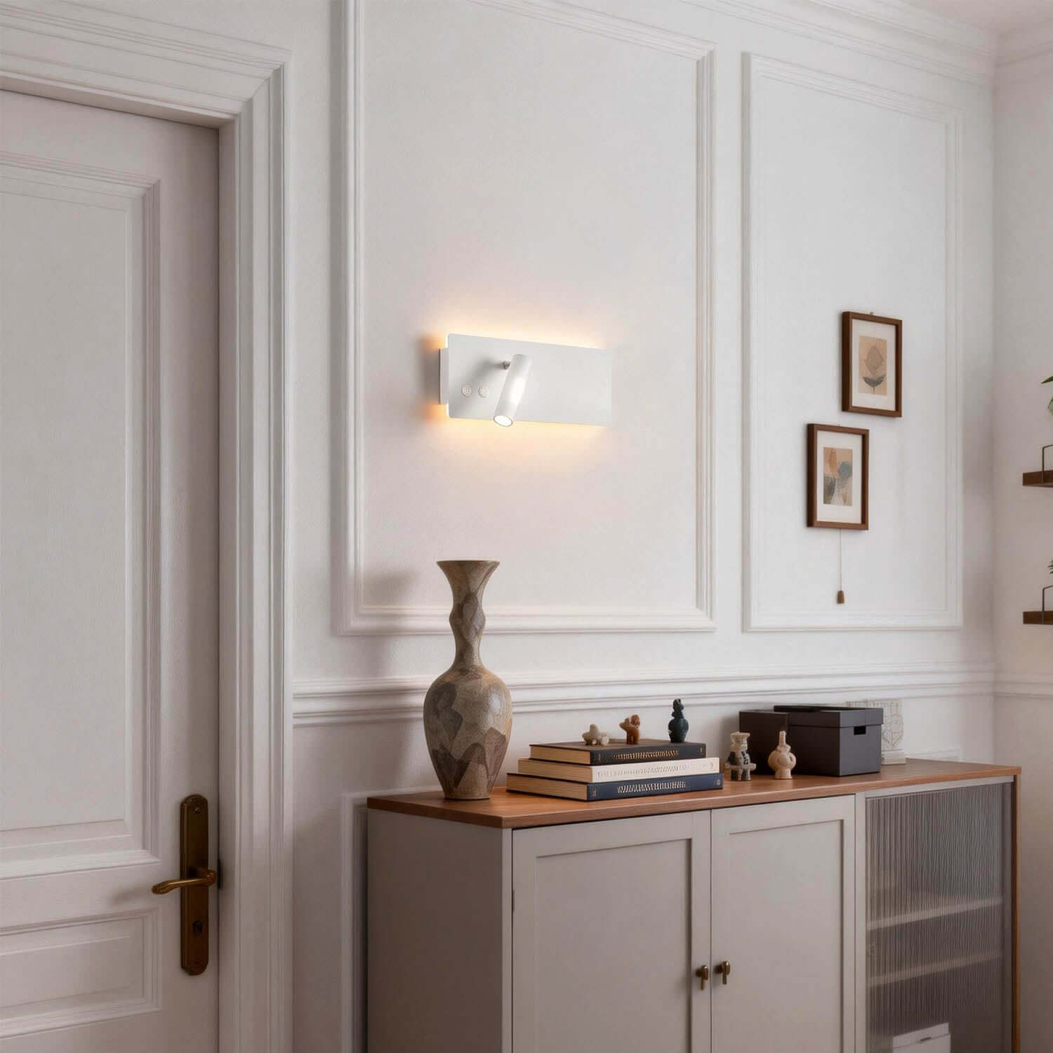 Vynor Wall Light