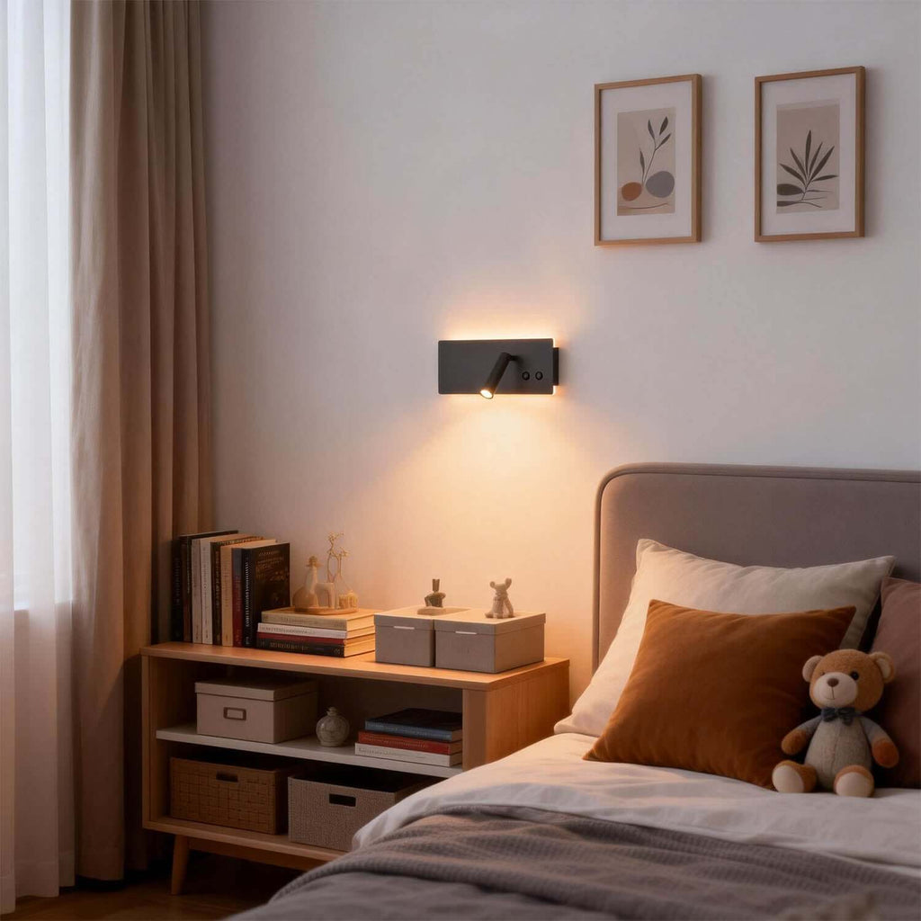 Vynor Wall Light