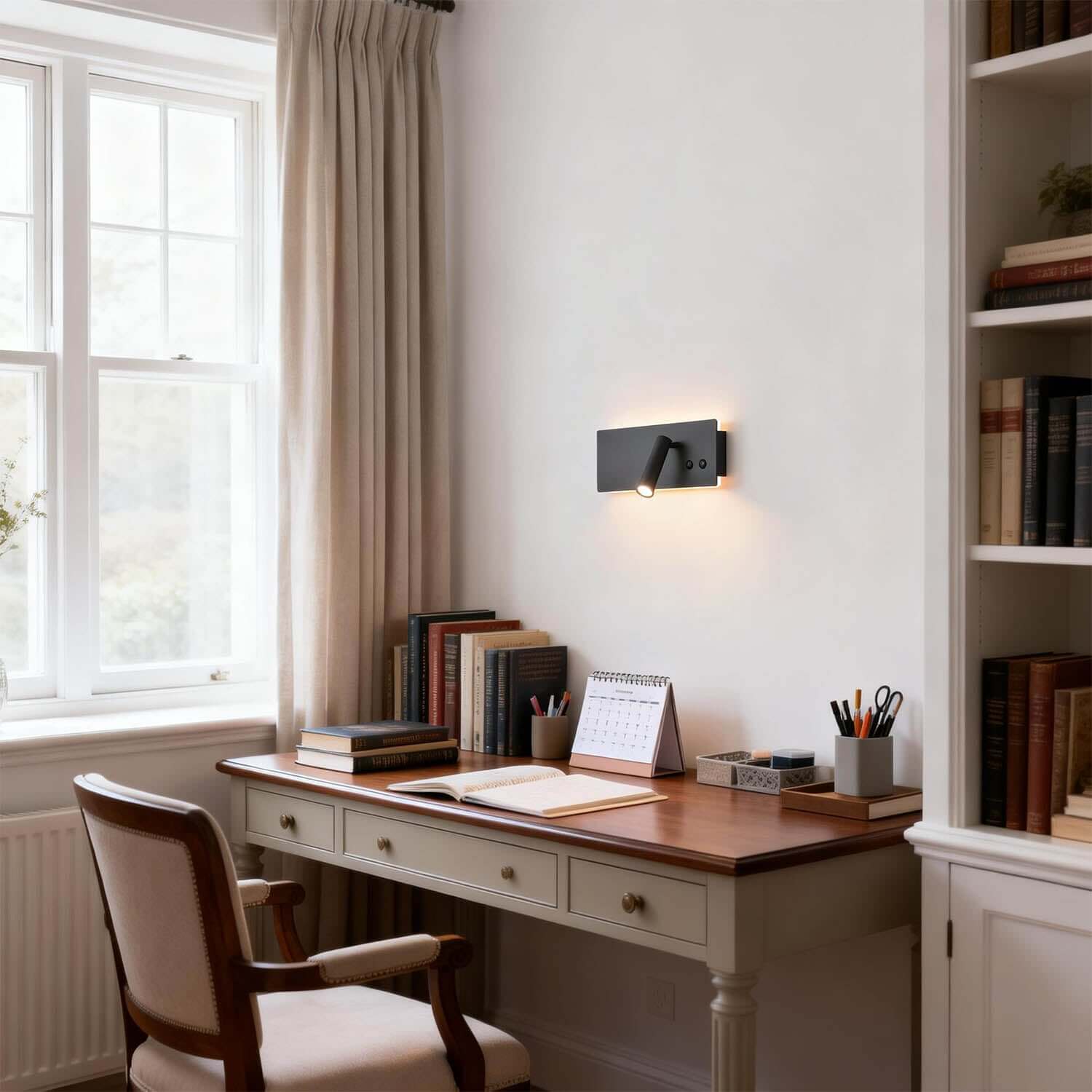 Vynor Wall Light
