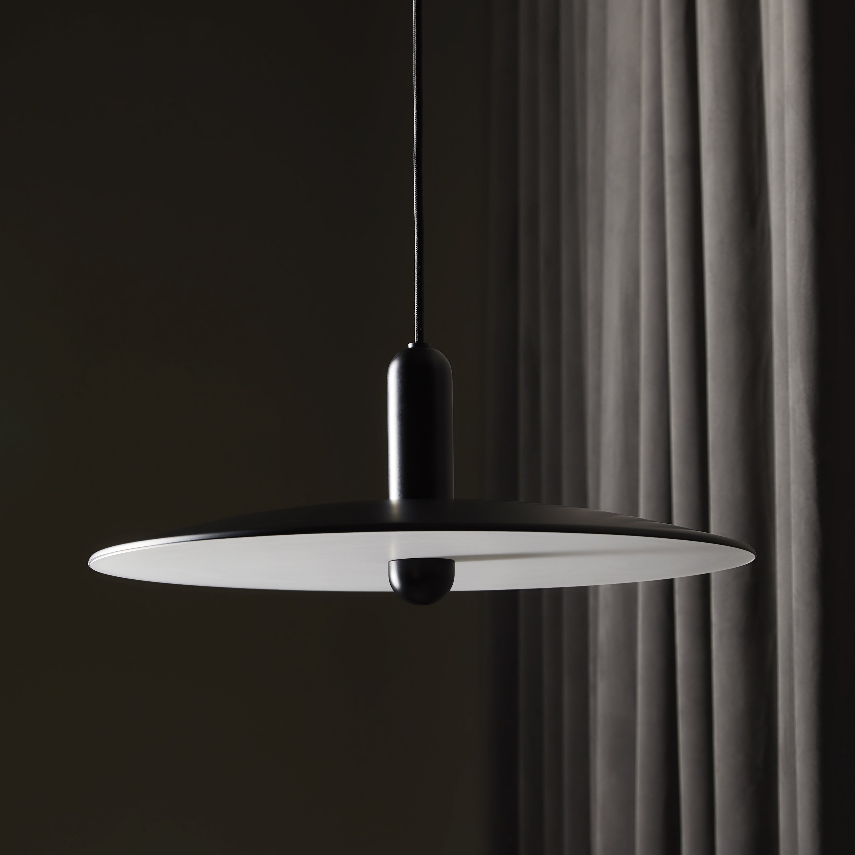 LU Pendant Light