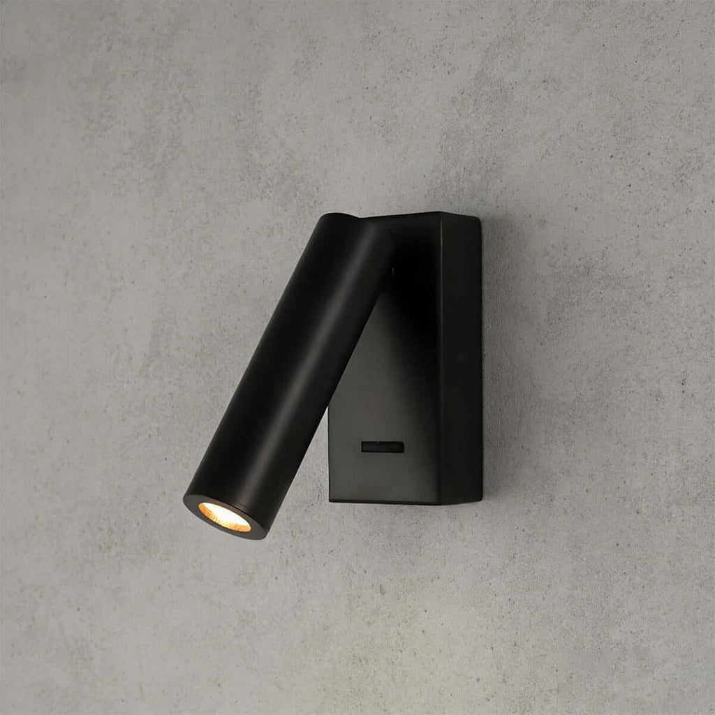 Xevon Wall Light