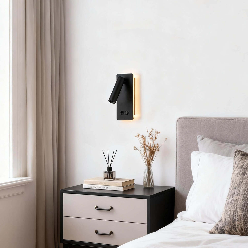 Yorva Wall Lamp Style B