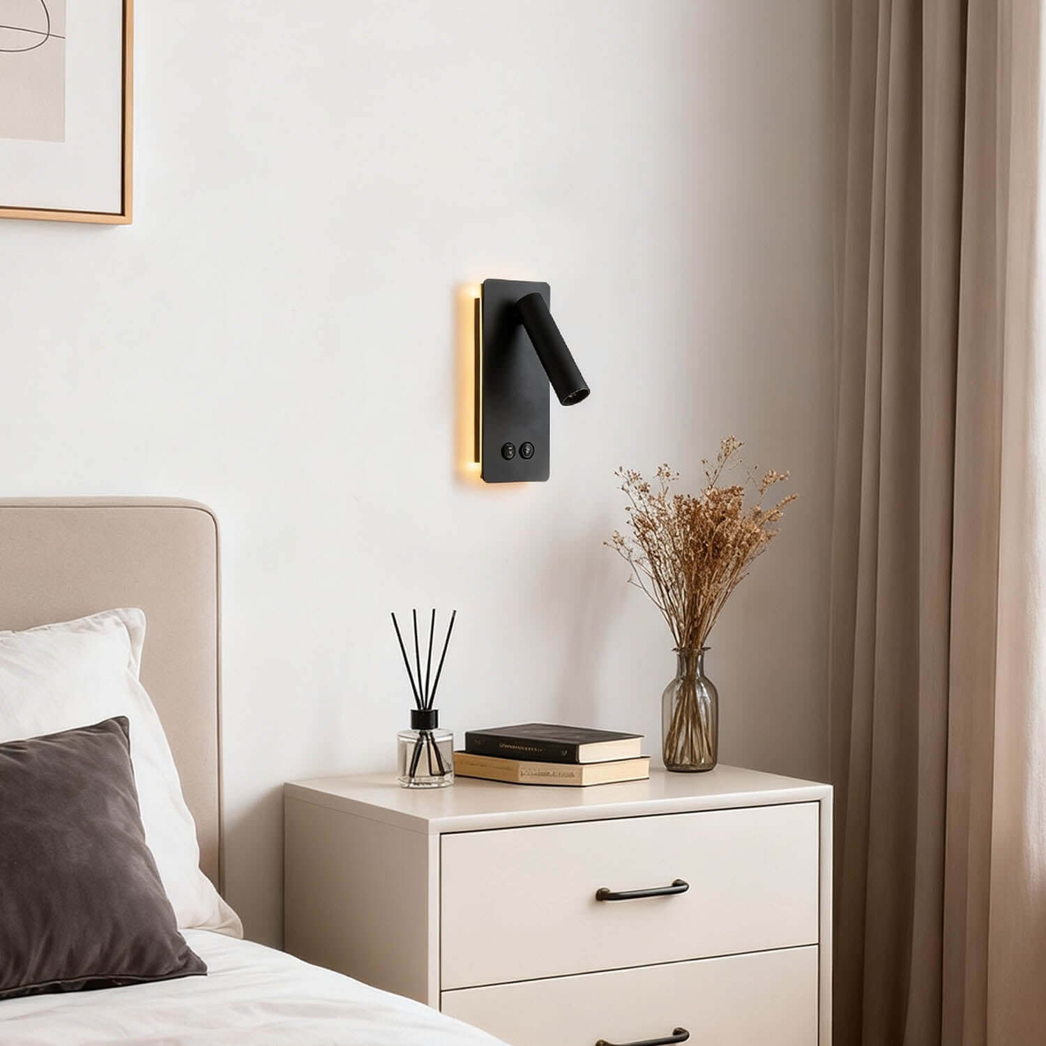 Yorva Wall Lamp Style B