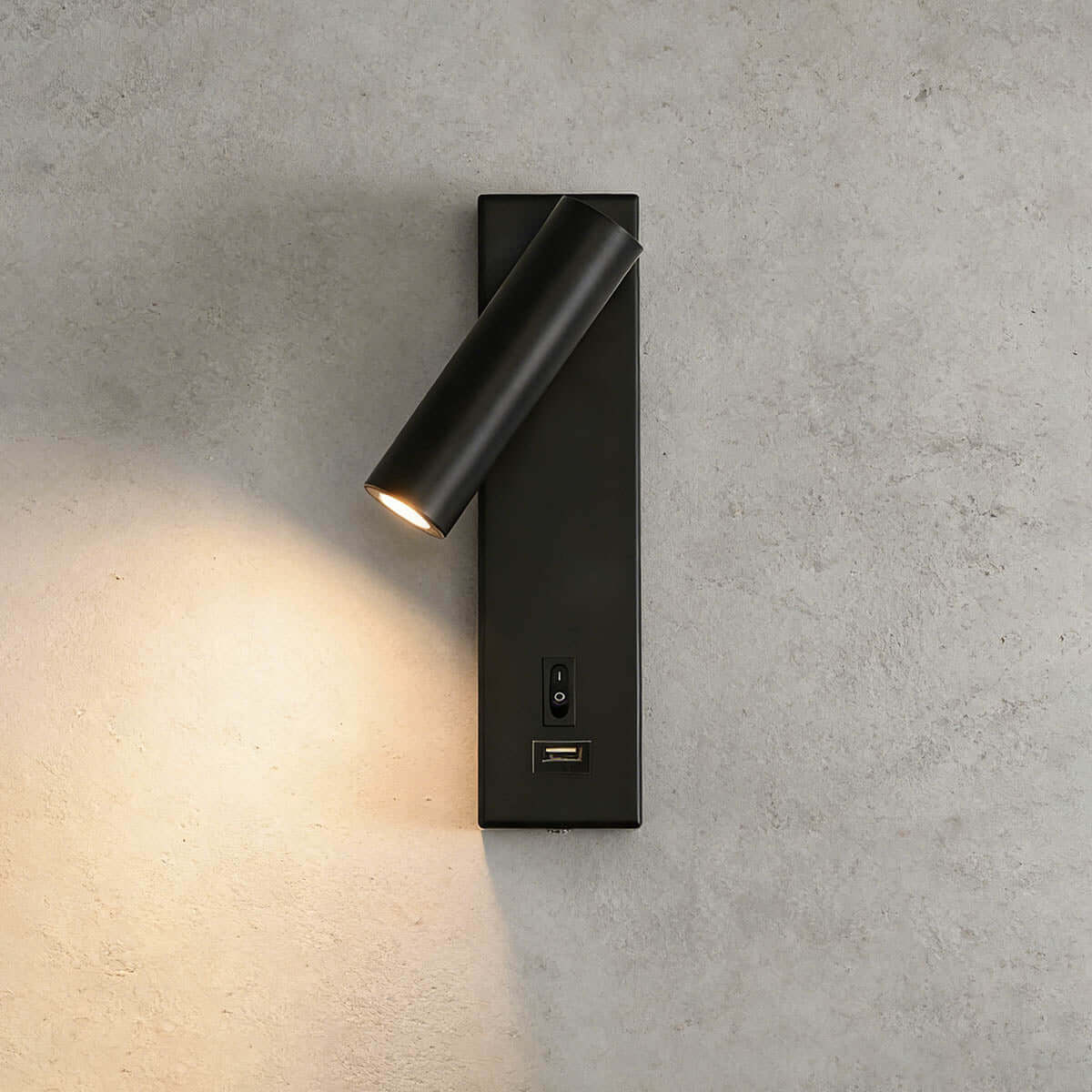 Yorva Wall Lamp Style C