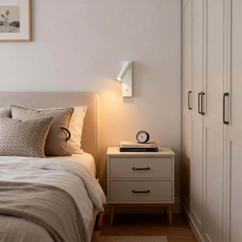 Yorva Wall Lamp Style C